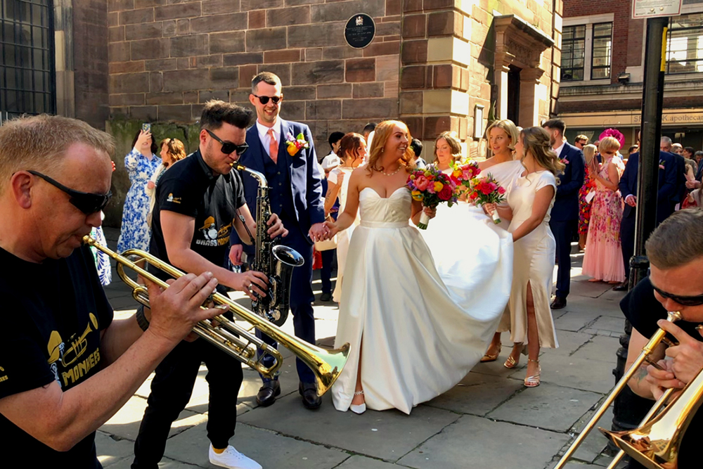 Brass Roaming Band